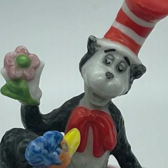 Cat in the Hat Hinged Treasure Box - Picture 7 of 8